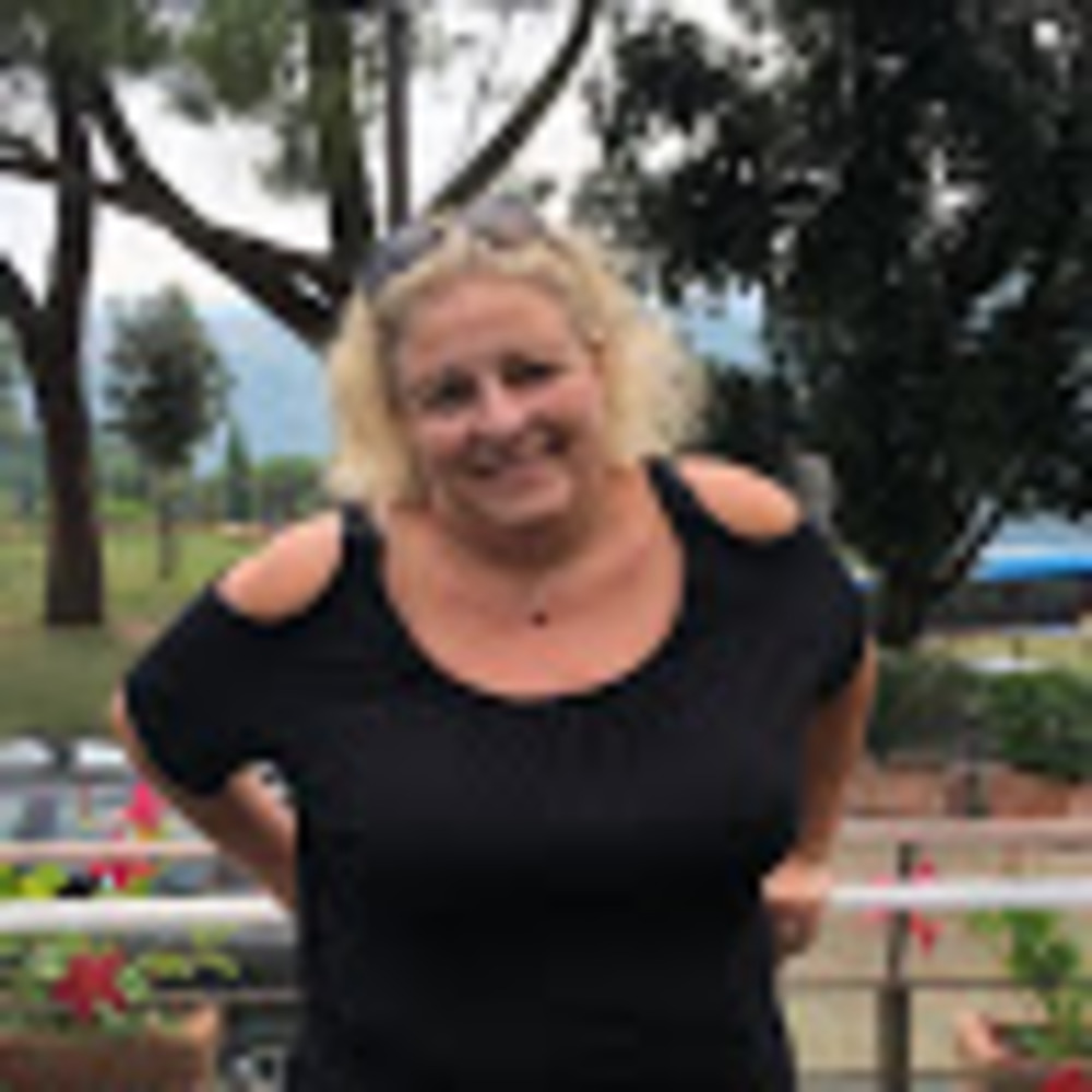 Meet your Posher, Jen